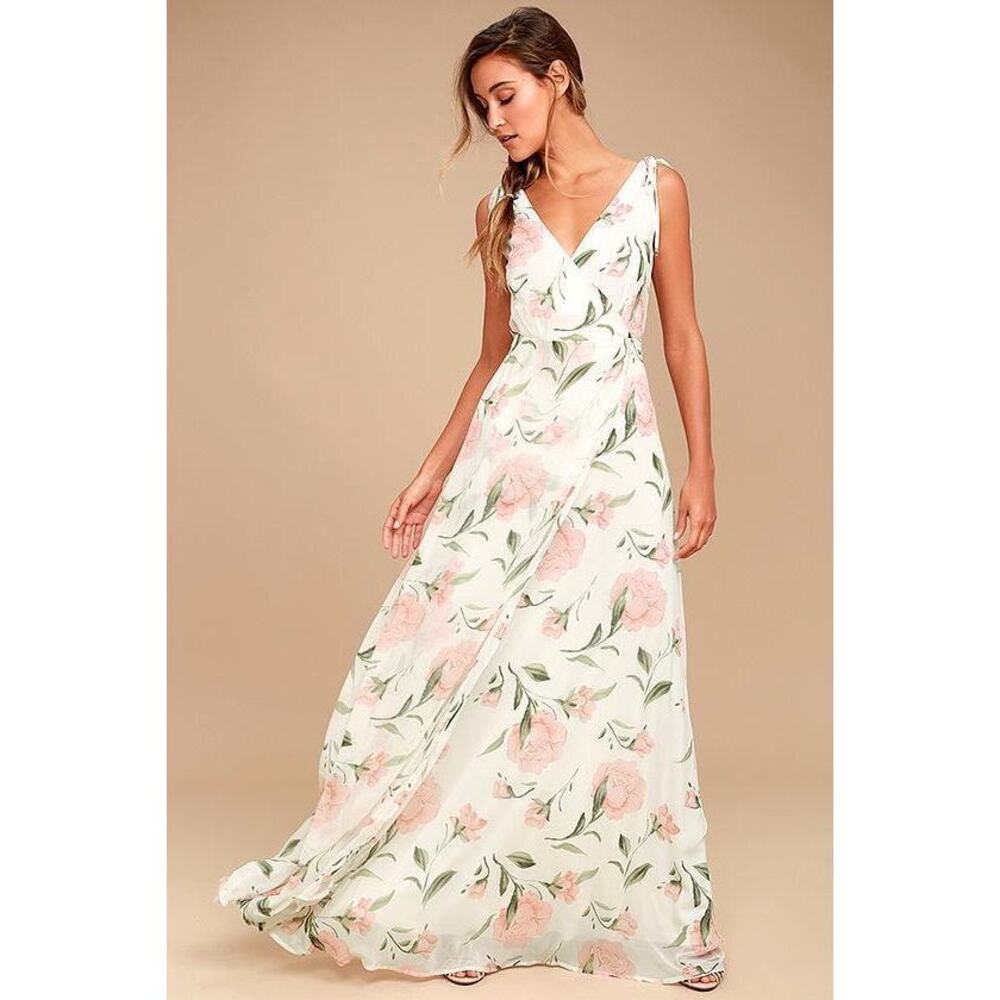 Lulus Romantic Possibilities White Floral Print Maxi Dress - Size M
